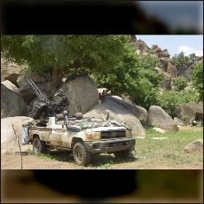 Bo otroke v votlinah Nubskih gora rešila protiletalska - ali droni